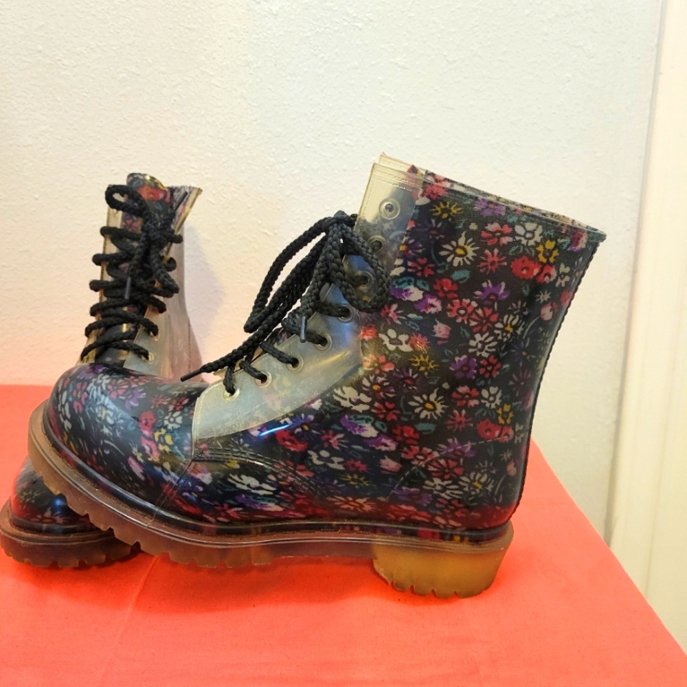 DIRTY LAUNDRY Floral Women's Boots